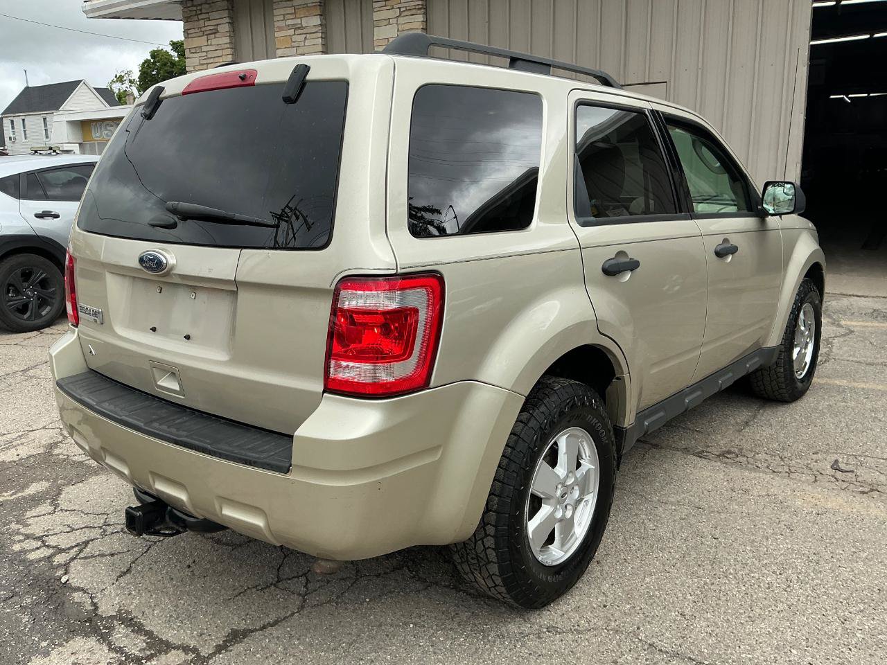 Used 2012 Ford Escape XLT AWD/4WD image 3