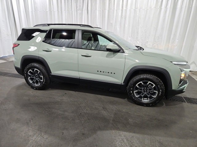 New 2026 Chevrolet Equinox ACTIV w/ Convenience Package III image 2