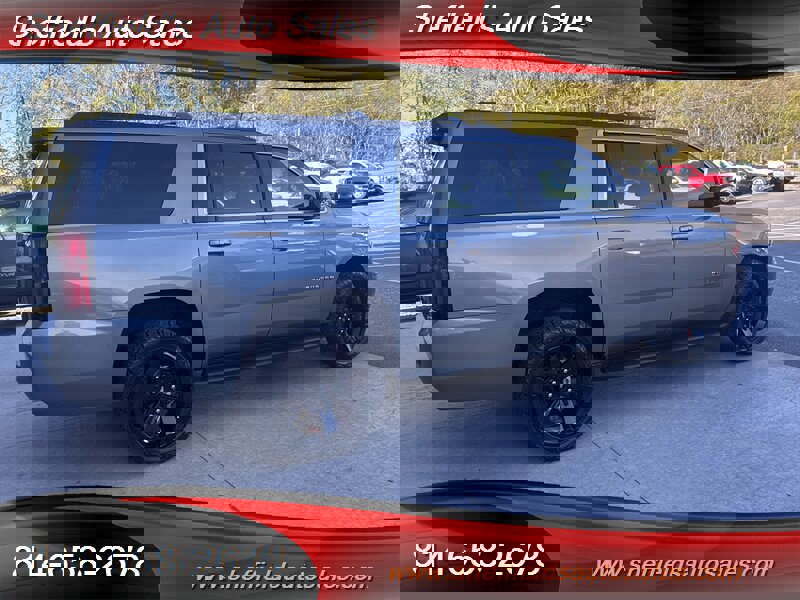 Used 2020 Chevrolet Suburban LT image 4