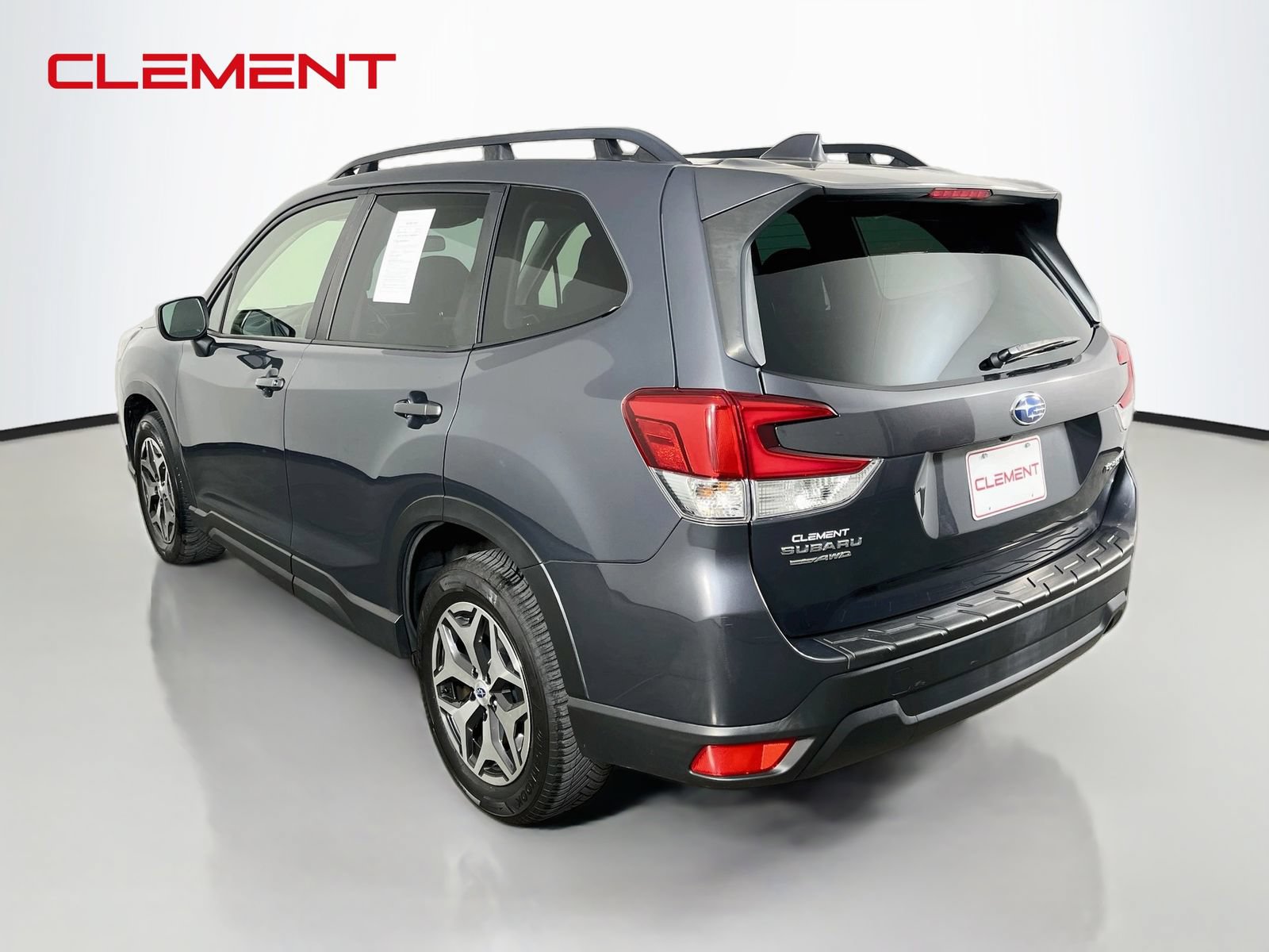 Used 2022 Subaru Forester Premium AWD/4WD image 8