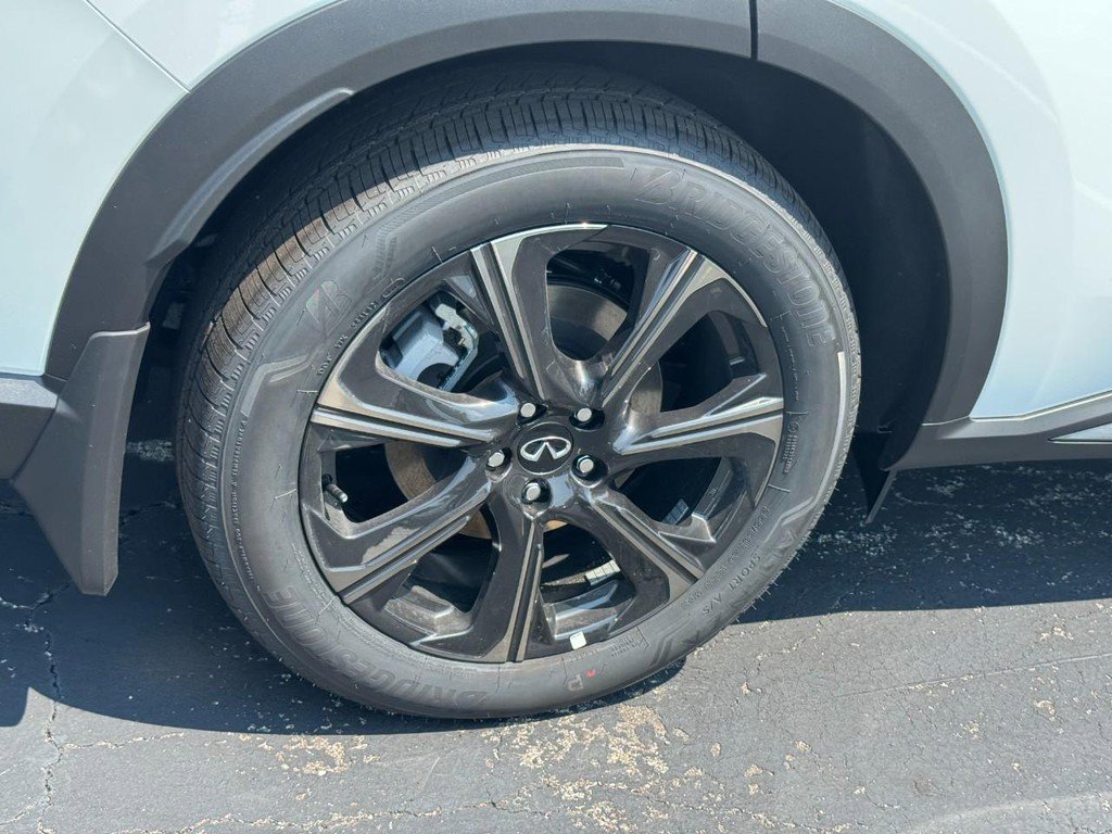 New 2026 INFINITI QX60 Autograph w/ Dark Cargo Package image 4