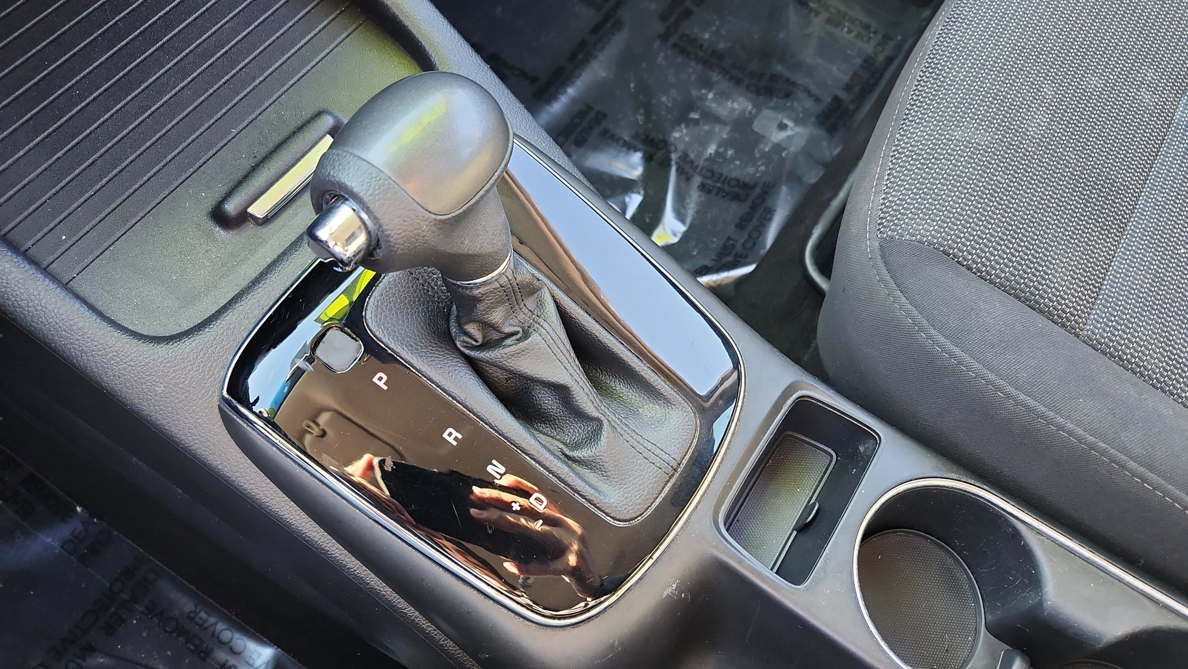 Used 2017 Kia Forte LX image 26