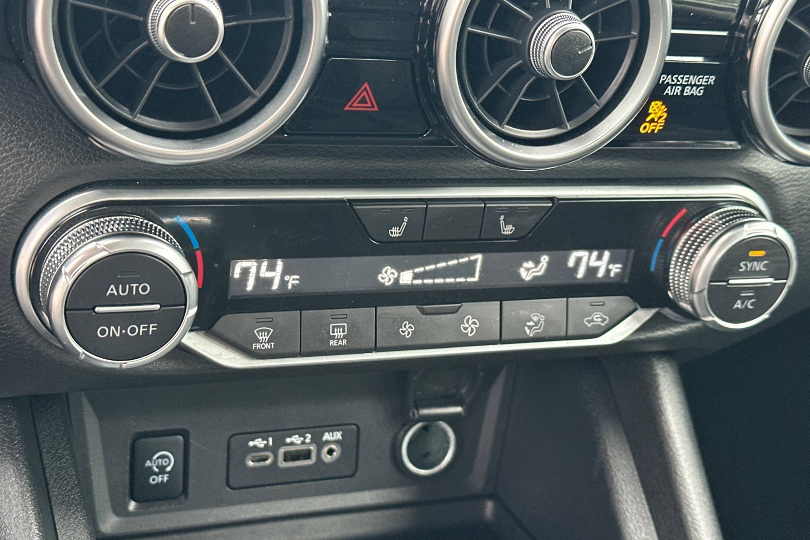 Used 2024 Nissan Sentra SR w/ Trunk Package image 24