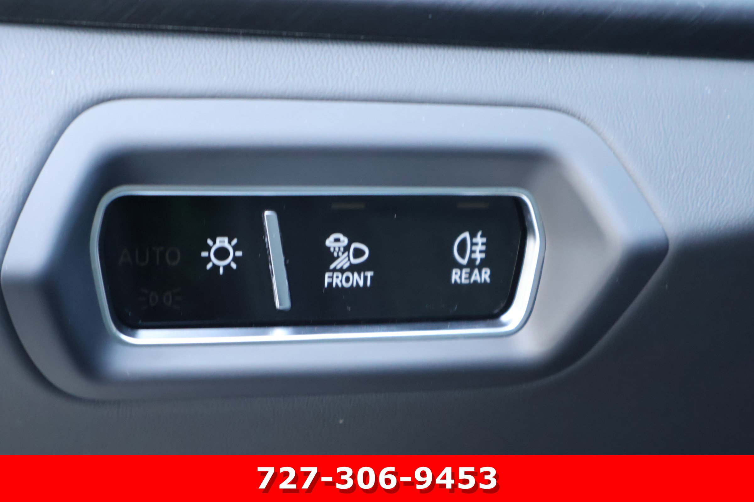 Used 2023 Lamborghini Urus S AWD/4WD image 24