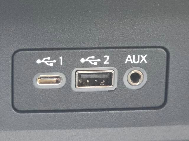 New 2025 Nissan Sentra SV w/ SV Premium Package image 18