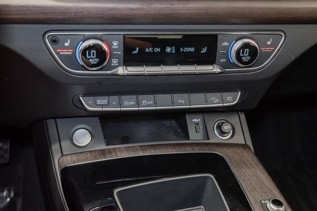 Used 2021 Audi Q5 2.0T Premium w/ Convenience Package AWD/4WD image 22