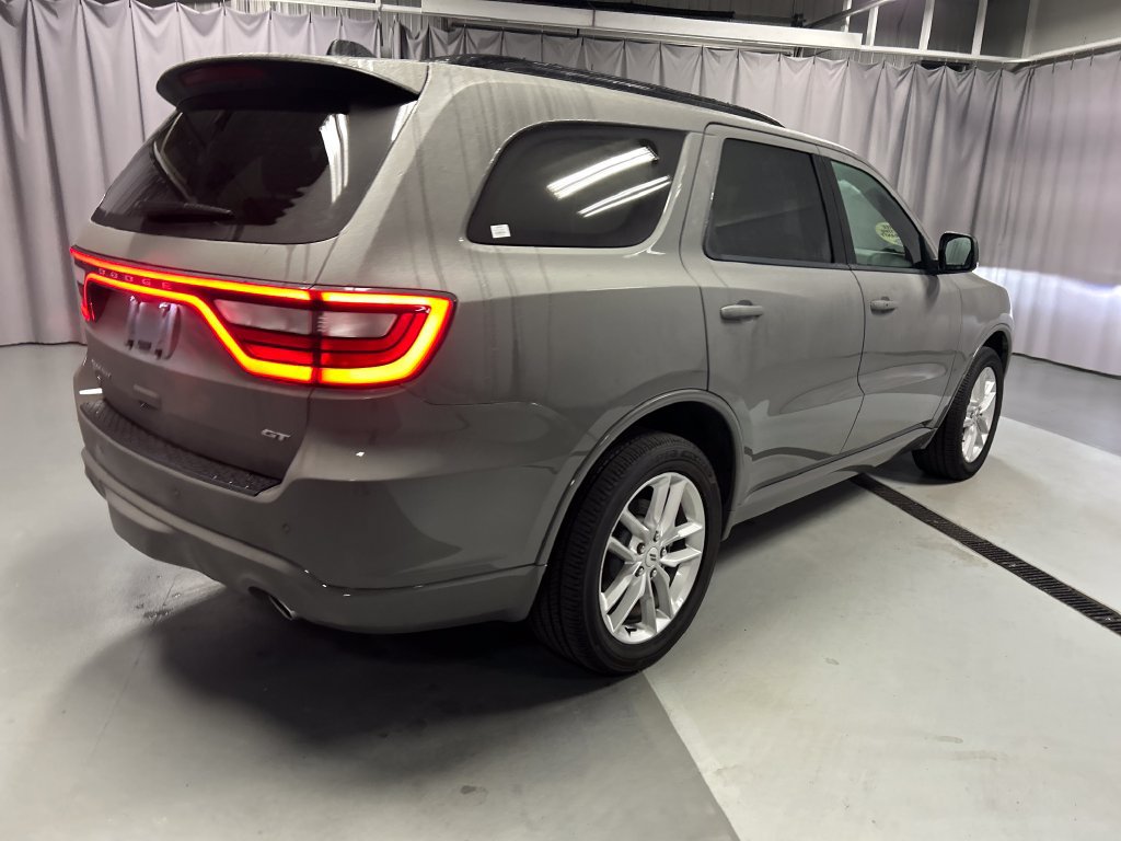 Used 2025 Dodge Durango GT AWD/4WD image 7