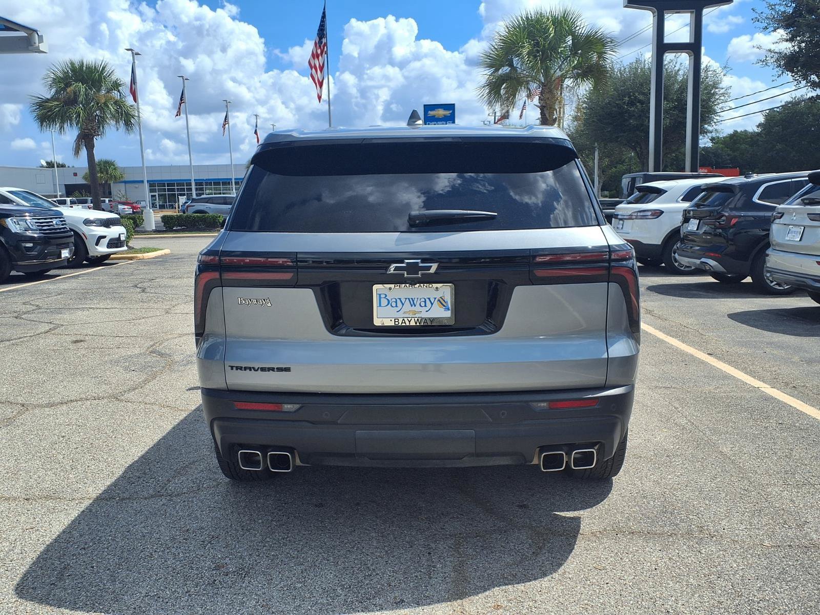 Certified 2024 Chevrolet Traverse LS w/ Midnight/Sport Edition FWD image 22