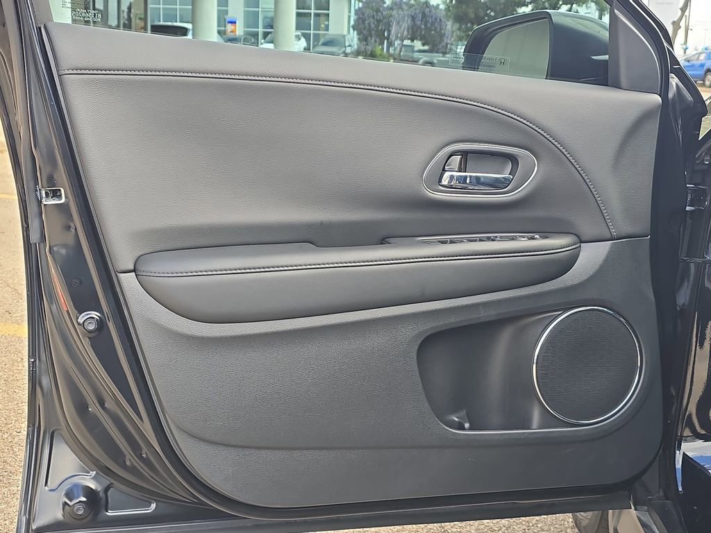 Used 2022 Honda HR-V EX-L image 24