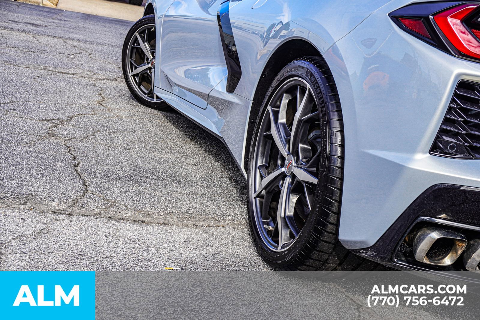 Used 2021 Chevrolet Corvette Stingray Premium Conv w/ Z51 Performance Package image 12