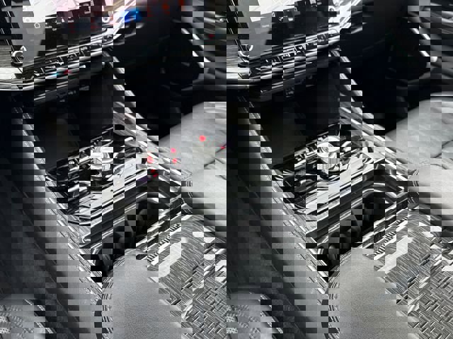 Used 2022 Jeep Wagoneer Series III w/ Premium Group I image 14