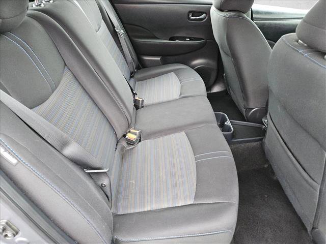 Used 2022 Nissan Leaf SV Plus image 17