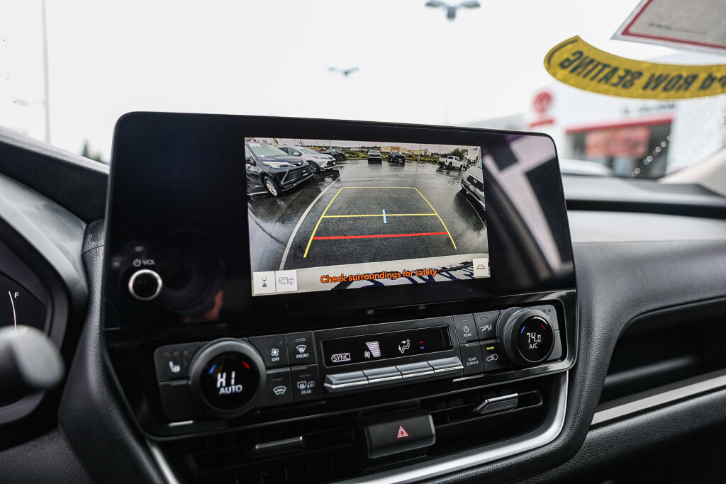 Certified 2024 Toyota Grand Highlander XLE image 14