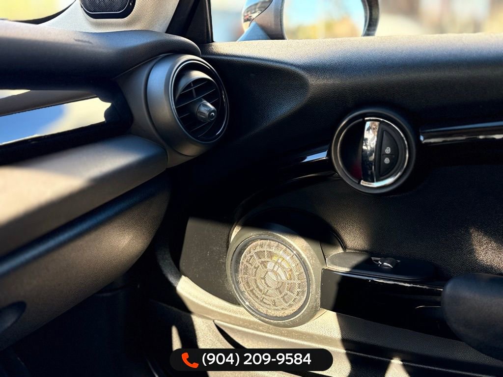 Used 2019 MINI Cooper S w/ Premium Package image 25