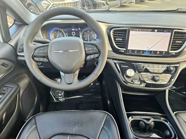 Used 2022 Chrysler Pacifica Limited w/ S Appearance Package image 31