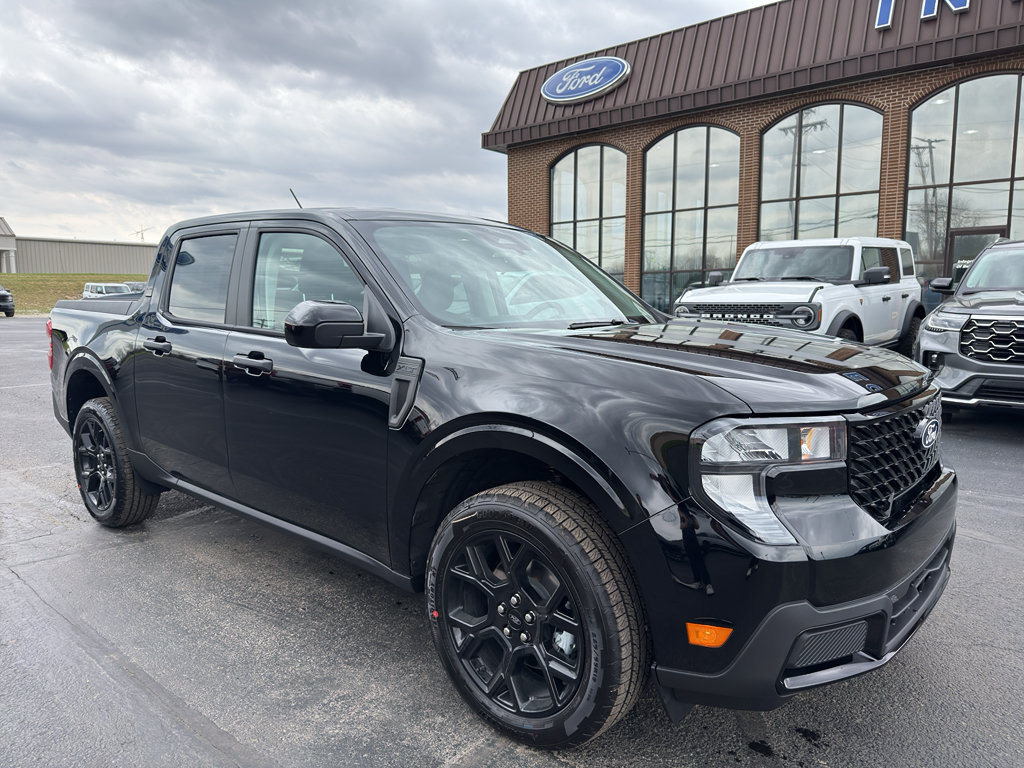 New 2026 Ford Maverick XLT w/ XLT Luxury Package AWD/4WD image 2