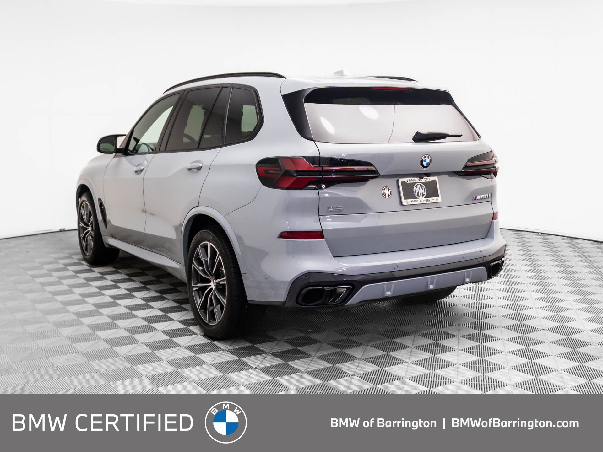 Certified 2025 BMW X5 M60i w/ Climate Comfort Package AWD/4WD image 3