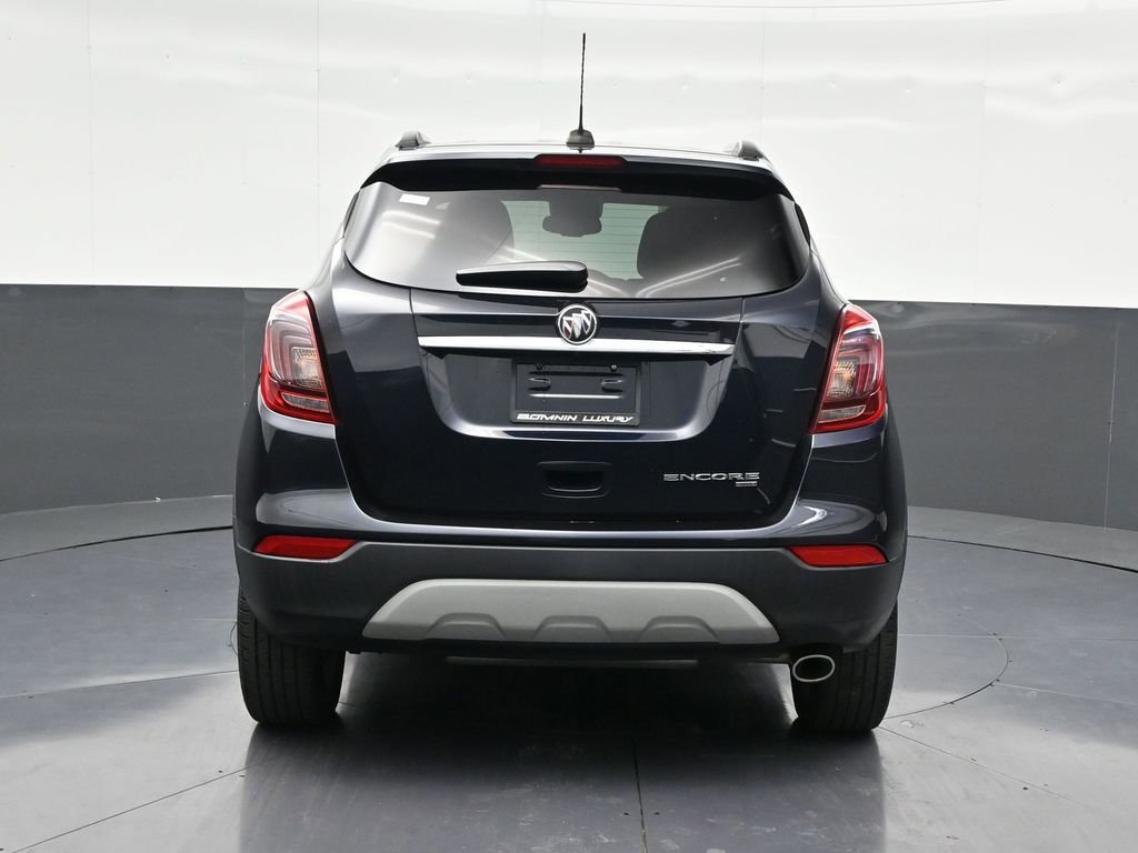 Used 2022 Buick Encore Preferred w/ Safety Package image 4