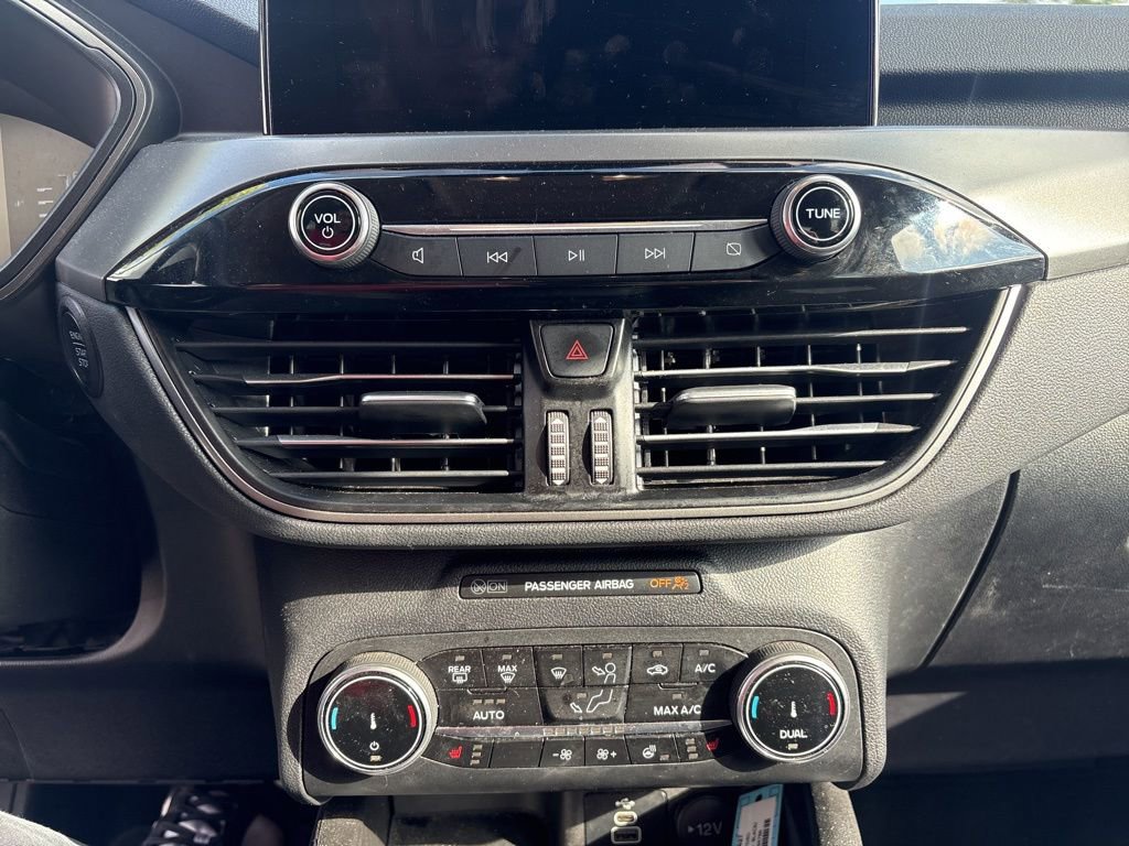 Used 2024 Ford Escape Active AWD/4WD image 22