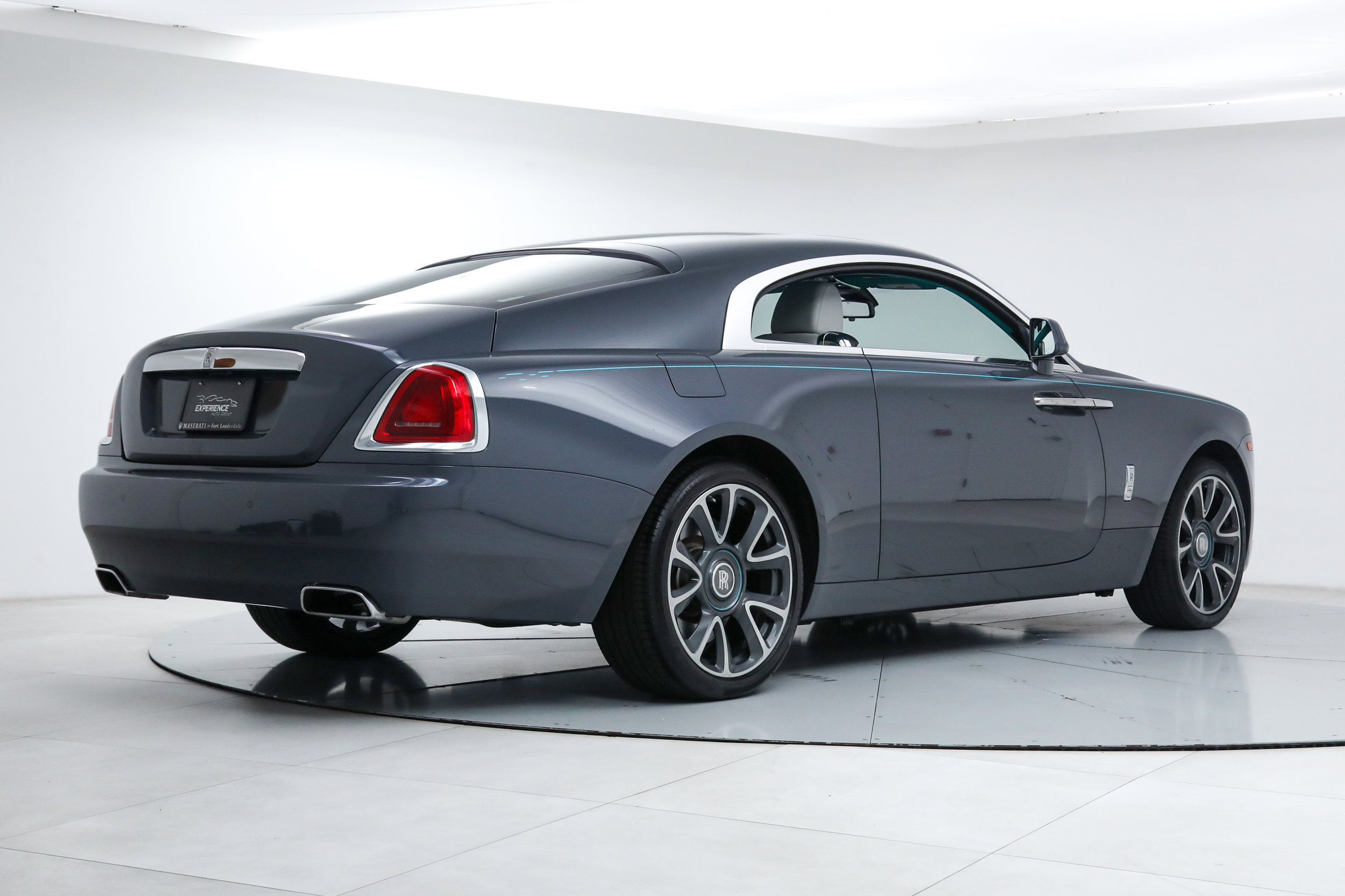 Used 2021 Rolls-Royce Wraith RWD image 5
