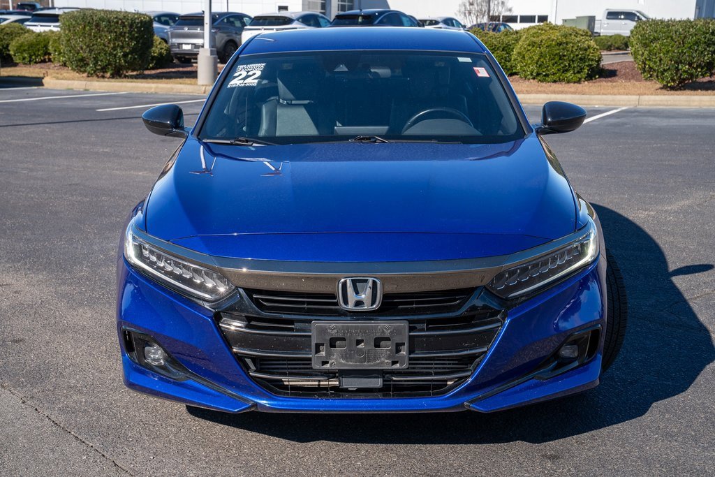 Used 2022 Honda Accord Sport image 2