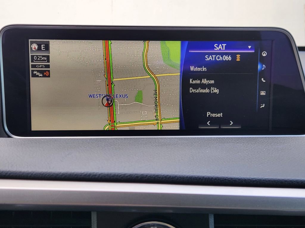 Used 2019 Lexus RX 350 FWD w/ Luxury Package image 16