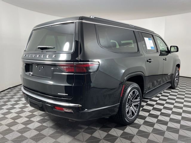 Used 2024 Jeep Wagoneer L Series II w/ Flexible Seating Group image 11