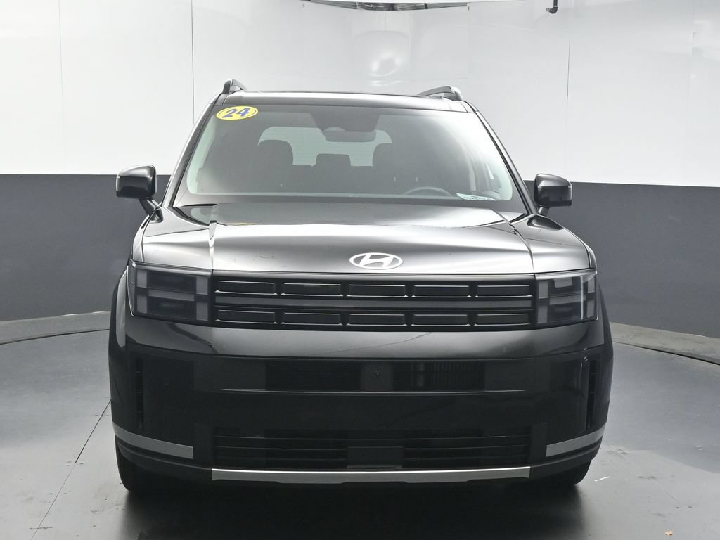 Used 2024 Hyundai Santa Fe Limited FWD image 3