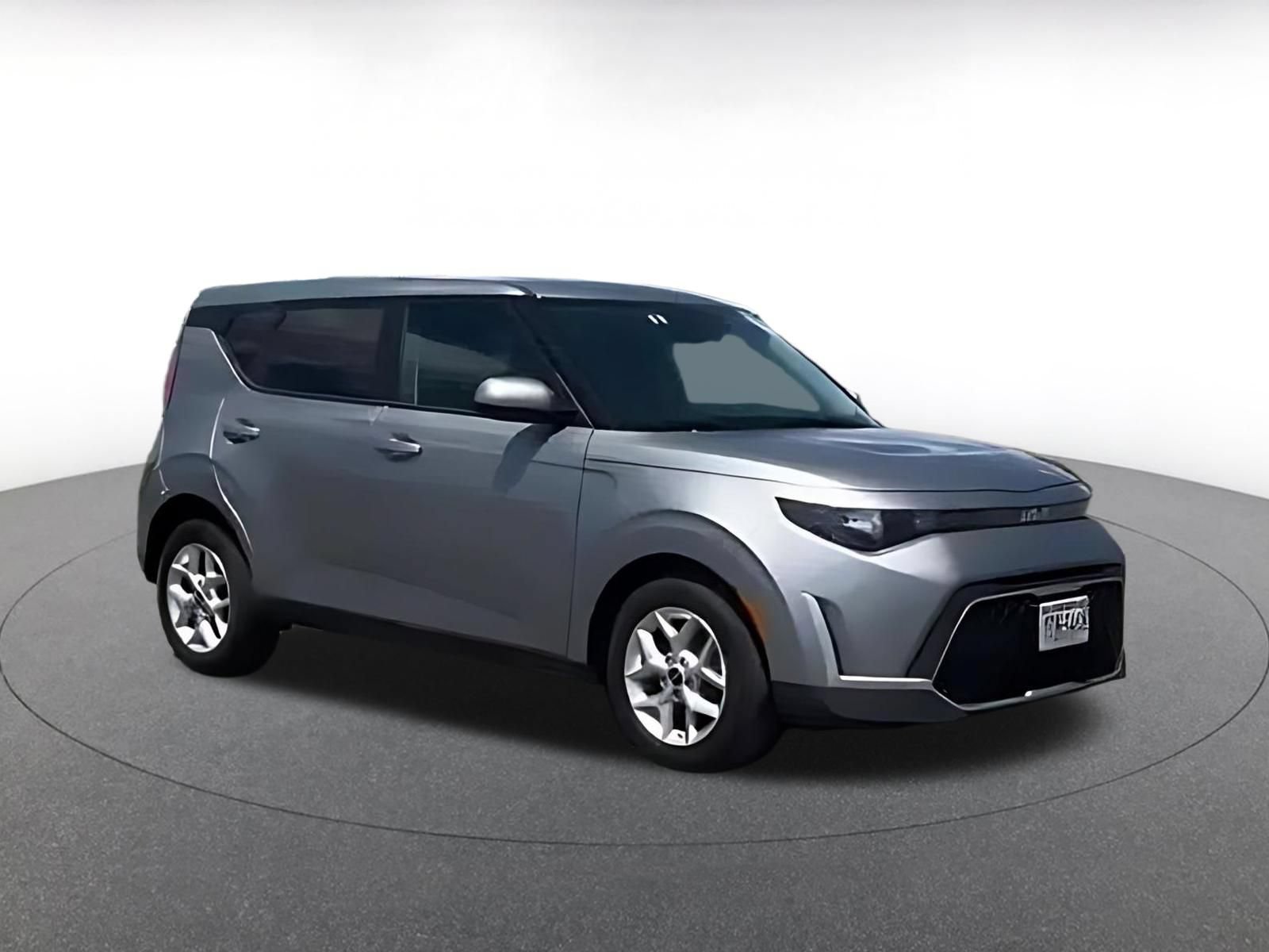 Used 2025 Kia Soul LX w/ LX Technology Package FWD video 2