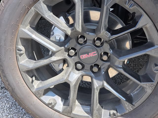 New 2026 GMC Yukon Denali w/ Denali Reserve Package AWD/4WD image 11
