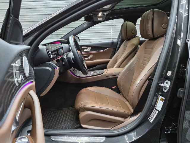 Used 2021 Mercedes-Benz E 350 4MATIC Sedan image 14