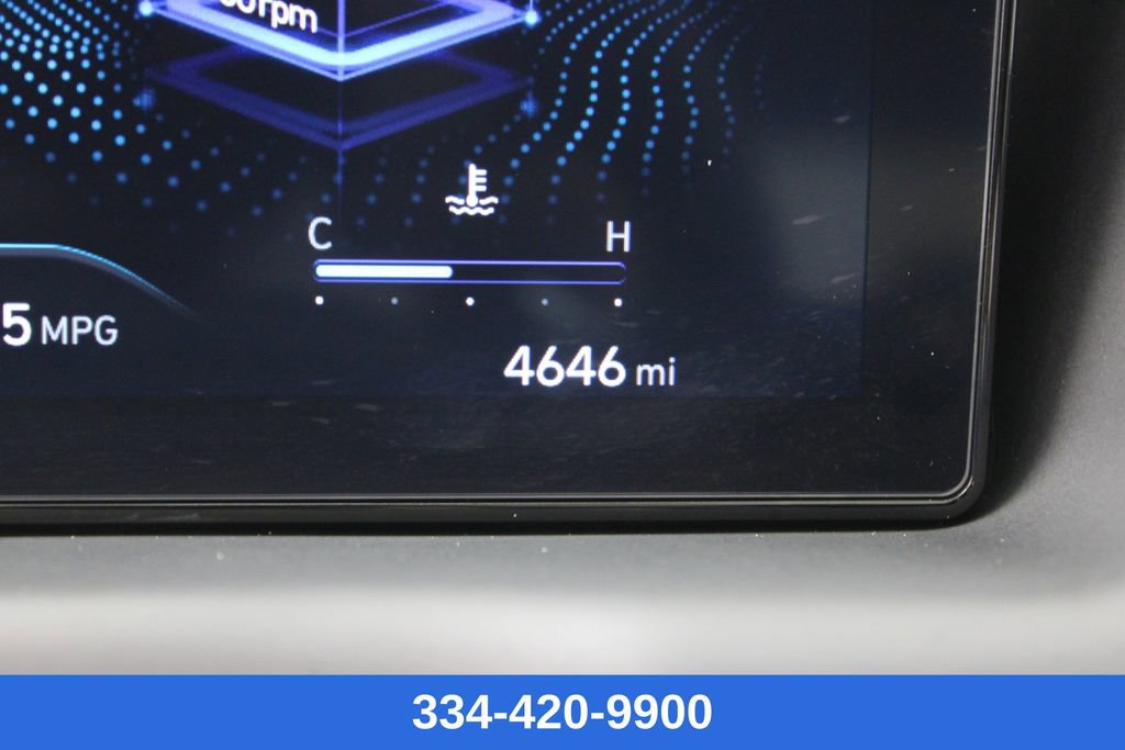 Used 2024 Hyundai Santa Cruz Limited image 10