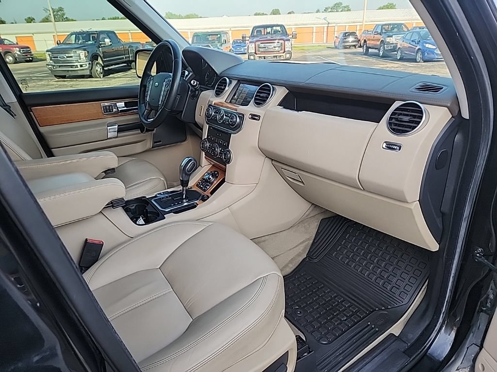 Used 2013 Land Rover LR4 HSE LUX AWD/4WD image 37