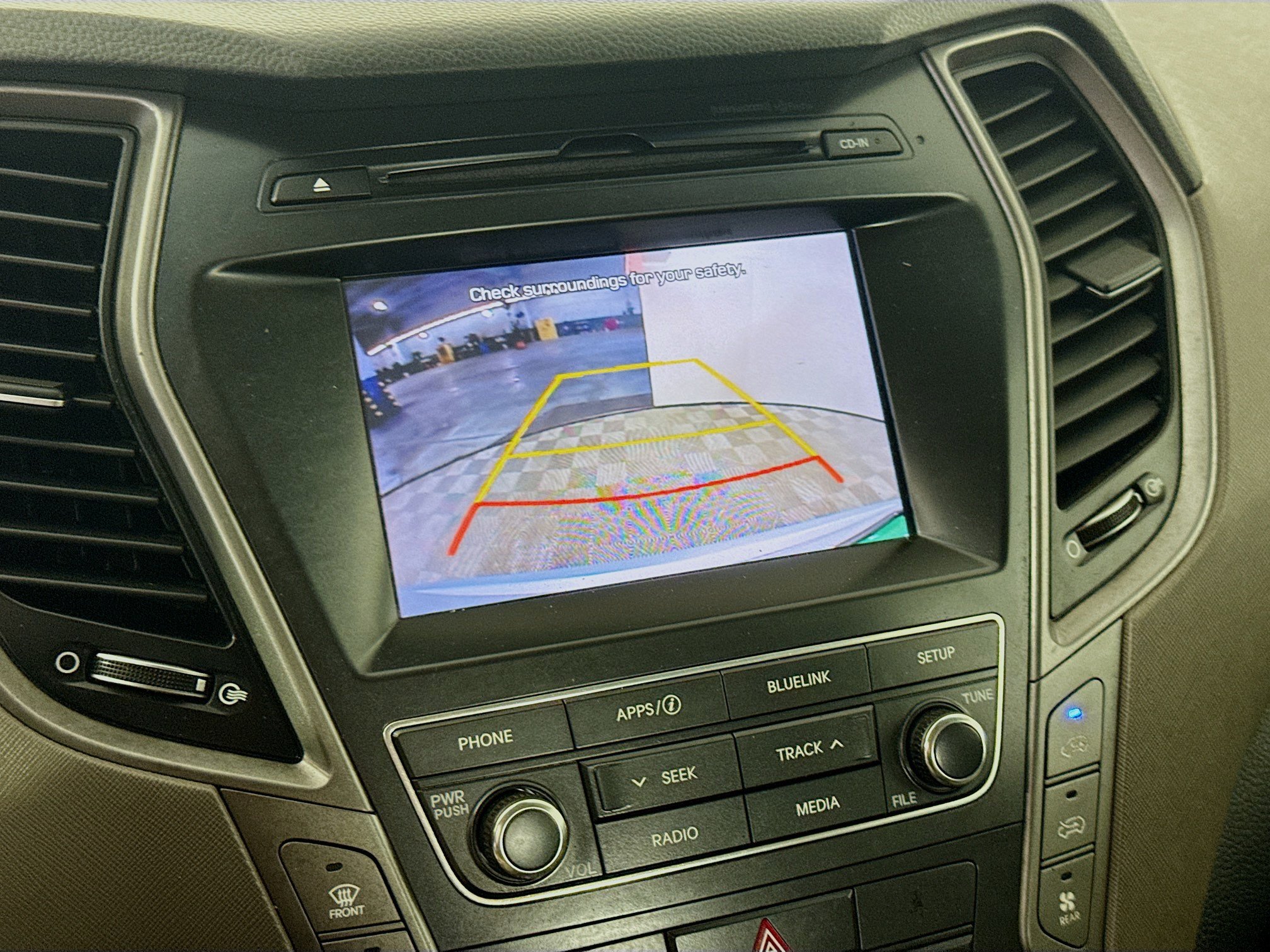 Used 2018 Hyundai Santa Fe SE FWD image 19