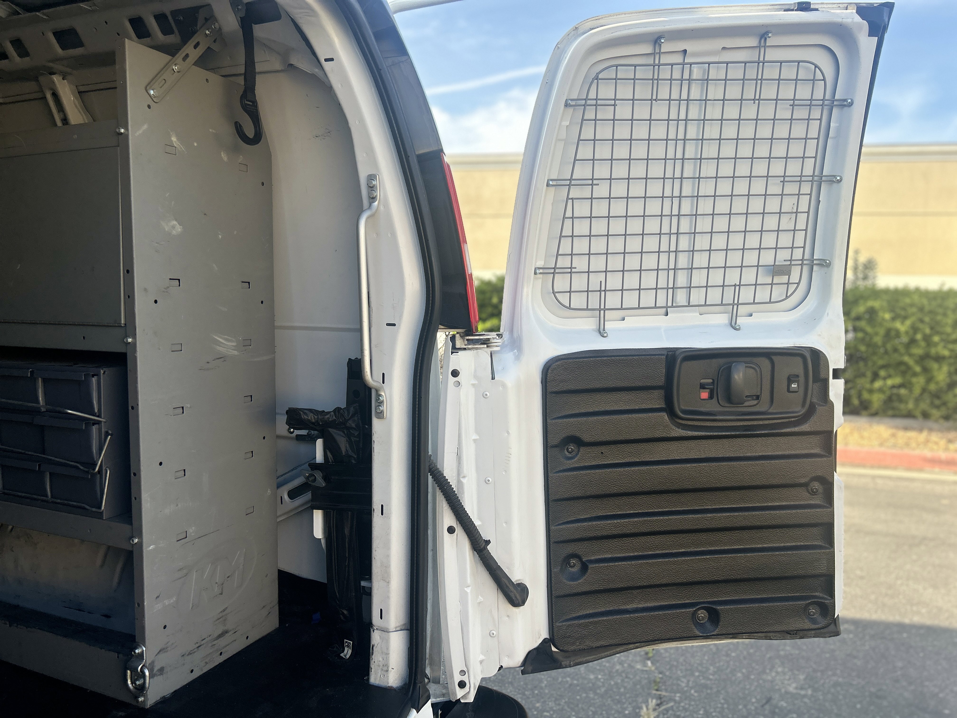Used 2023 GMC Savana 2500 w/ Driver Convenience Package RWD image 27