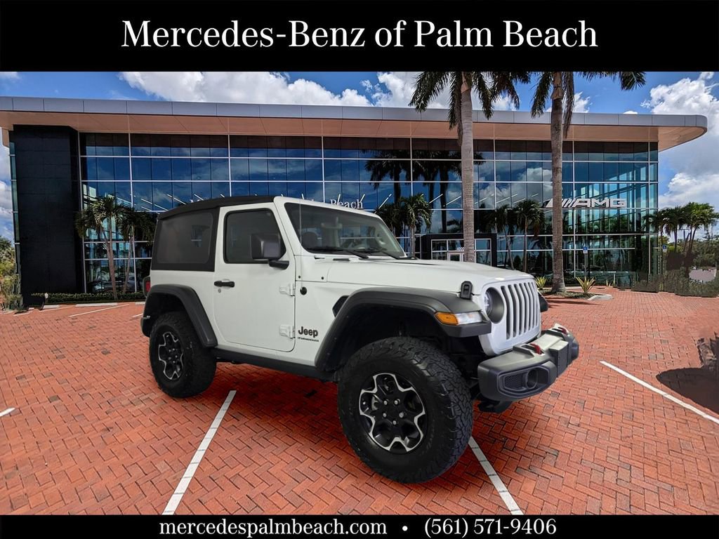 Used 2023 Jeep Wrangler Rubicon w/ Cold Weather Group AWD/4WD image 1