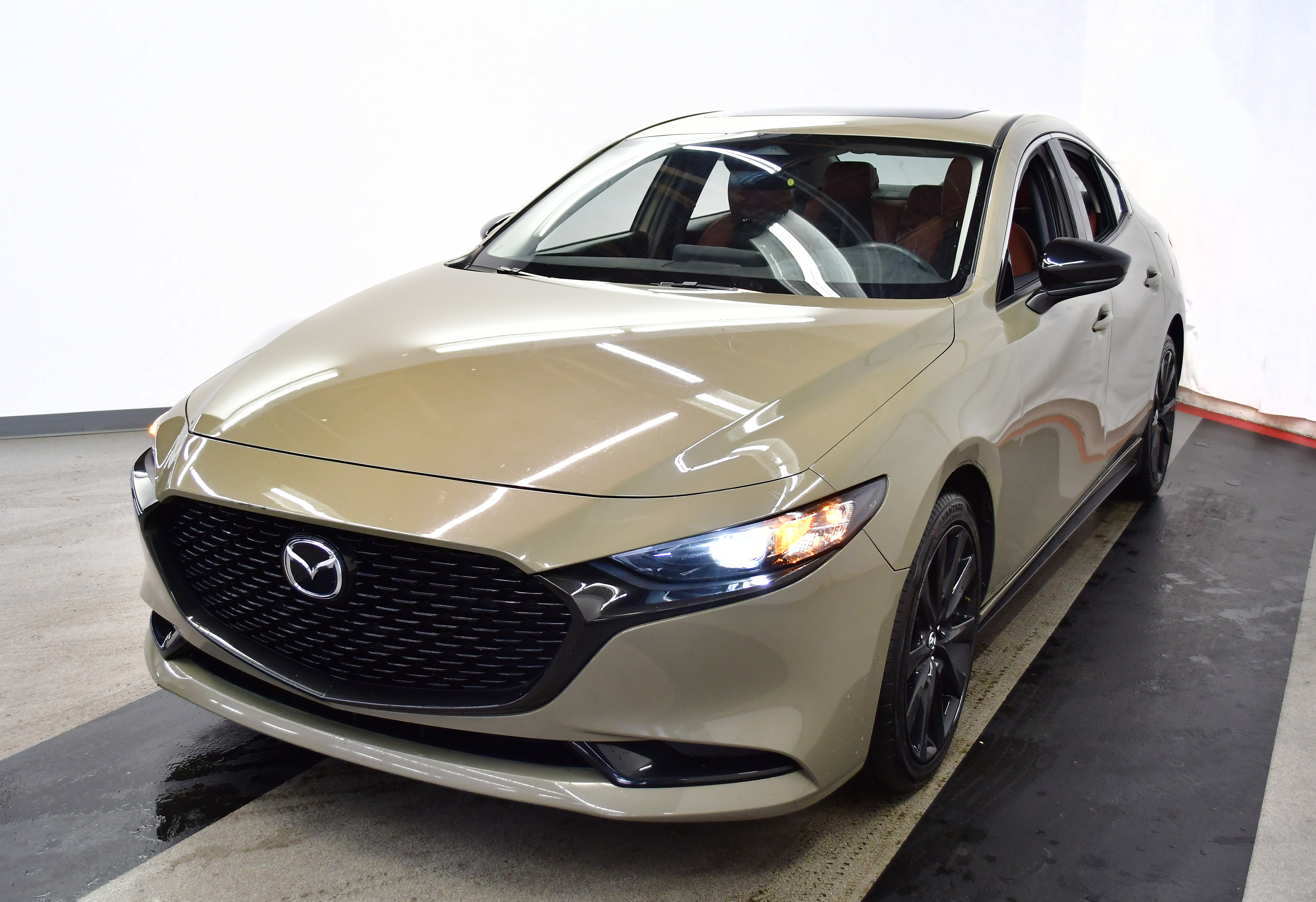 Used 2024 MAZDA MAZDA3 s image 7