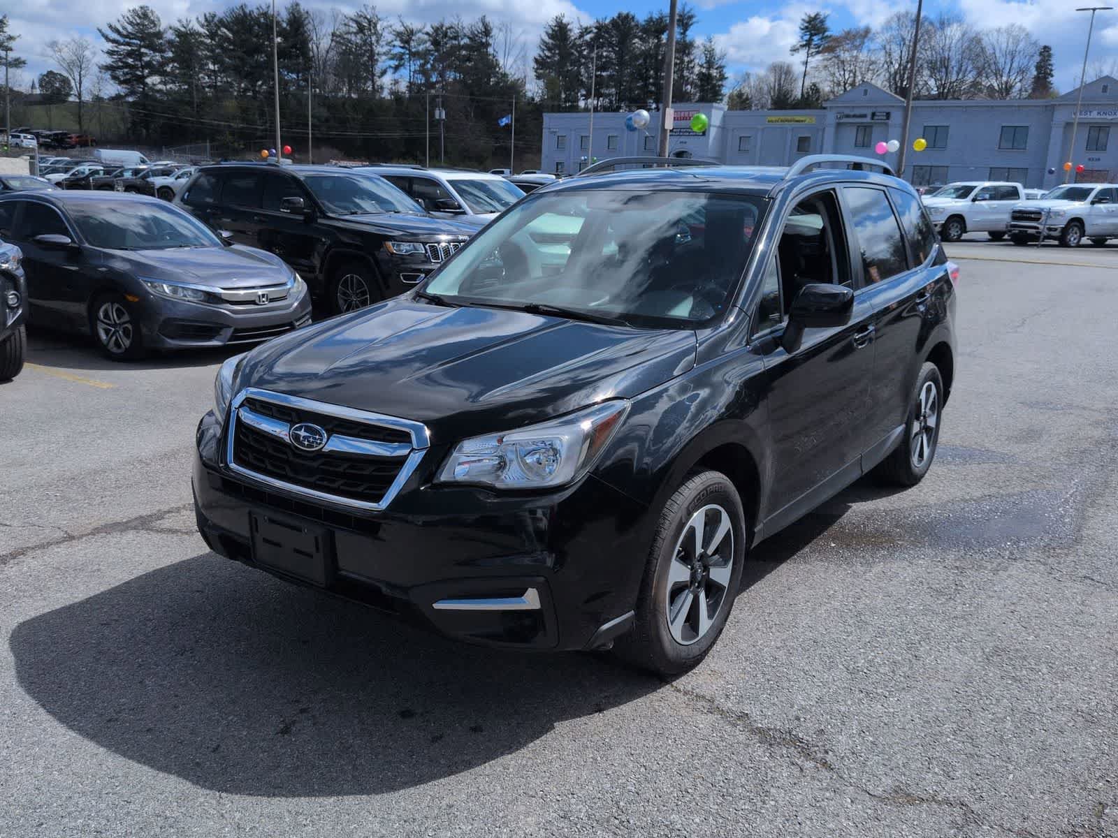 Used 2018 Subaru Forester 2.5i Premium w/ All-Weather Package image 4