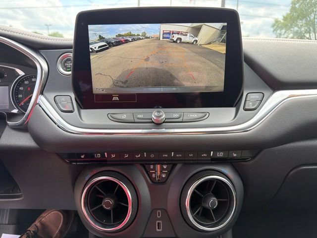 Certified 2023 Chevrolet Blazer LT w/ Convenience Package FWD image 18