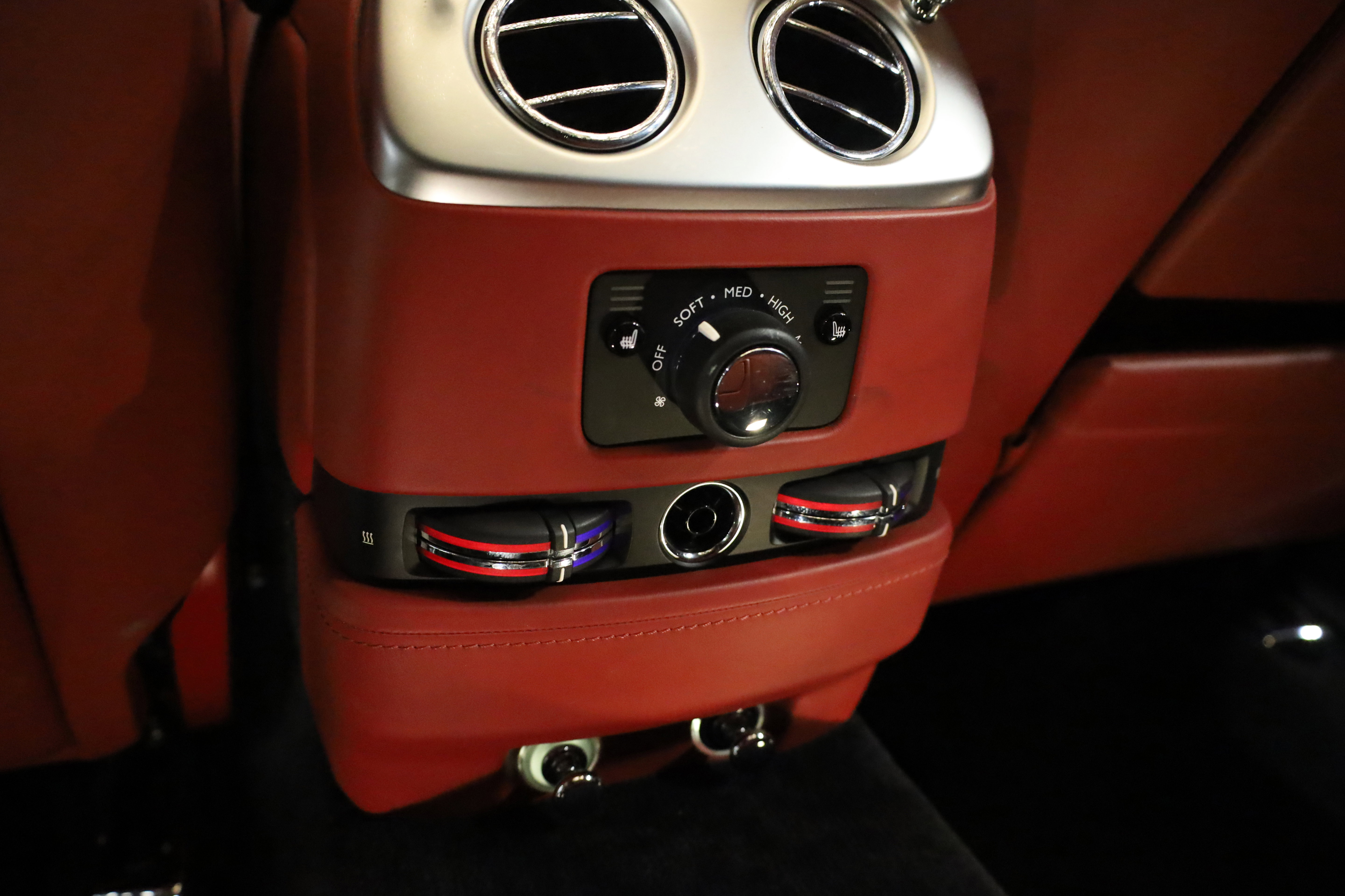 Used 2017 Rolls-Royce Ghost image 41