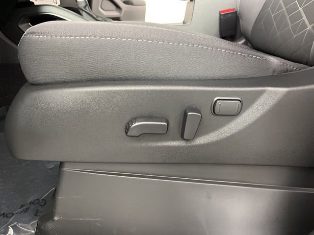 New 2026 Nissan Frontier SV w/ All-Weather Content Package image 32