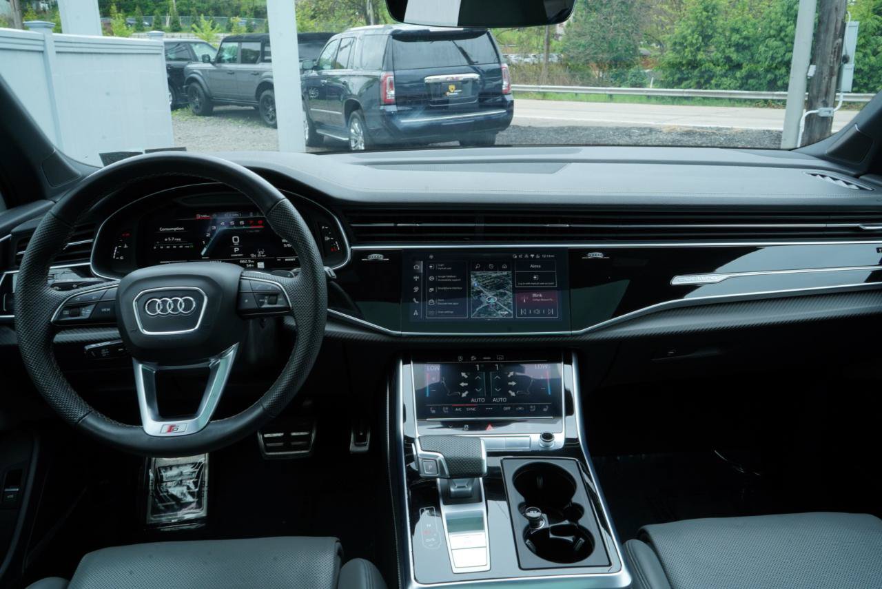 Used 2025 Audi SQ7 Premium Plus AWD/4WD image 49