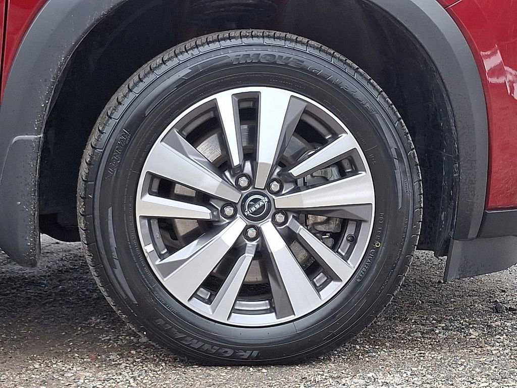 Certified 2023 Nissan Pathfinder SL image 9