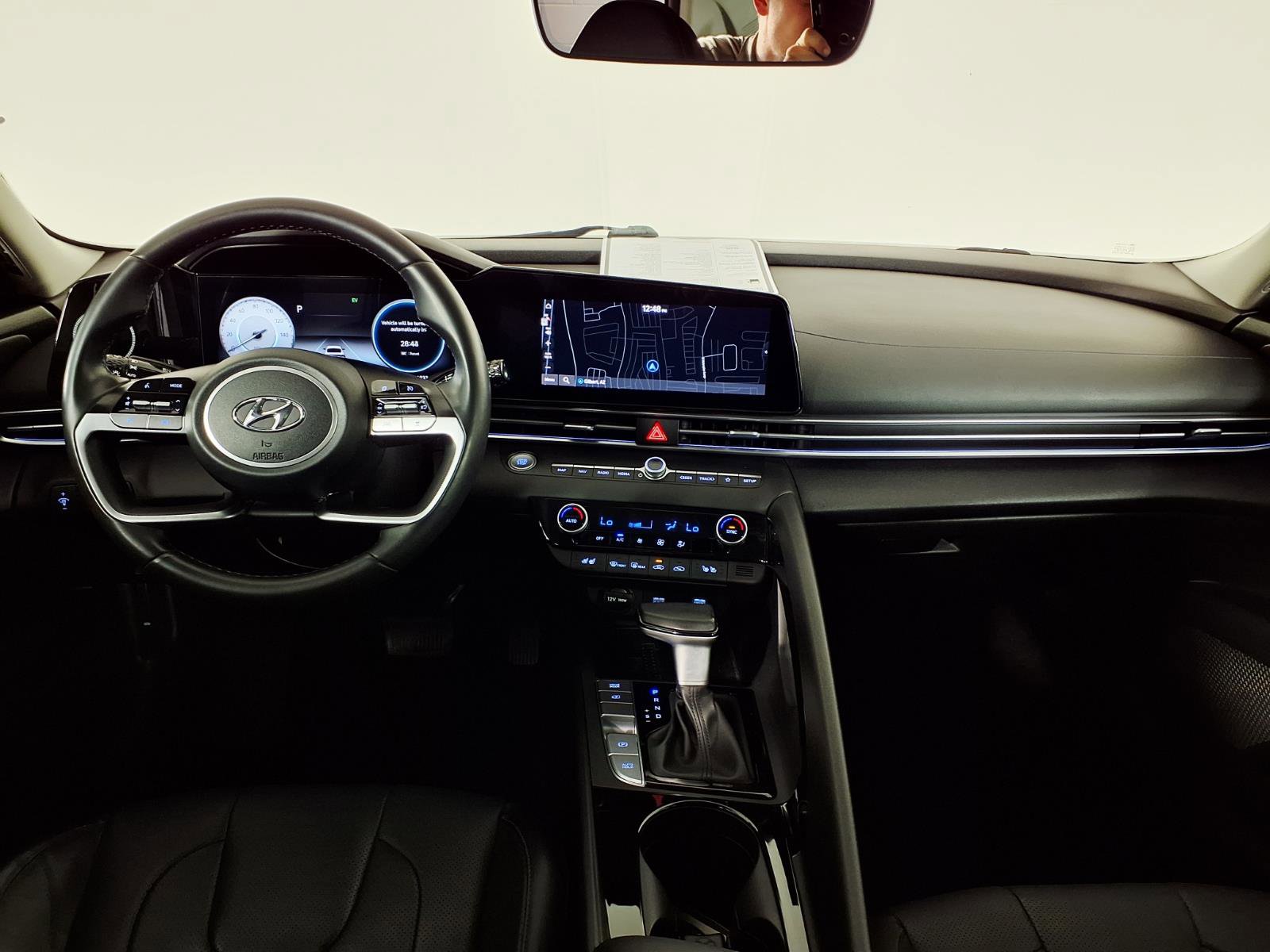 Certified 2023 Hyundai Elantra Limited FWD image 14