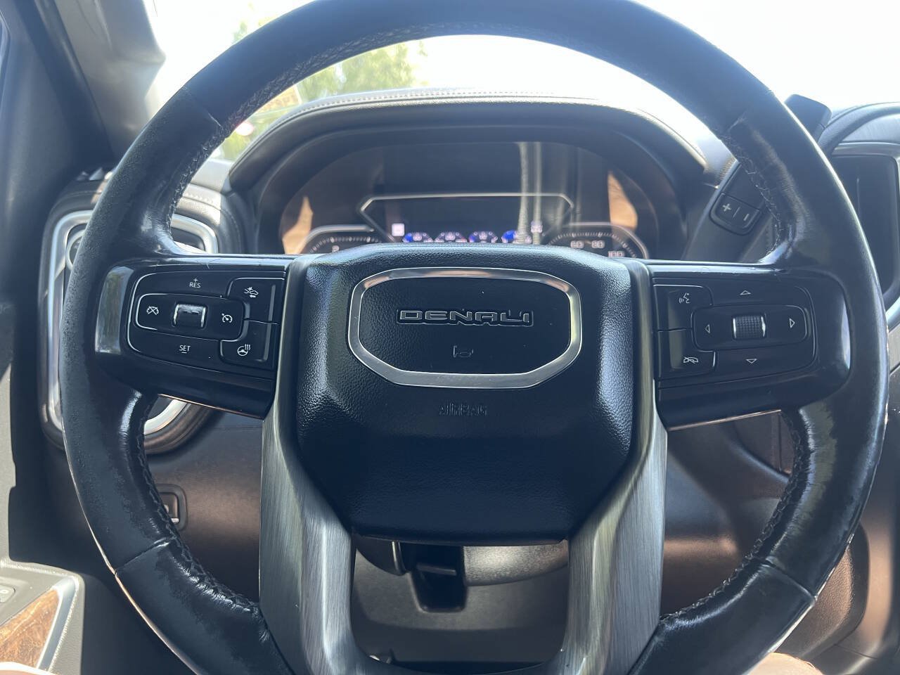 Used 2020 GMC Sierra 3500 Denali w/ Denali Ultimate Package AWD/4WD image 15