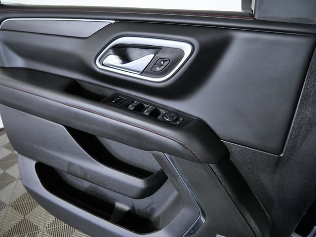 Used 2023 Chevrolet Suburban RST w/ Sport Performance Package AWD/4WD image 28