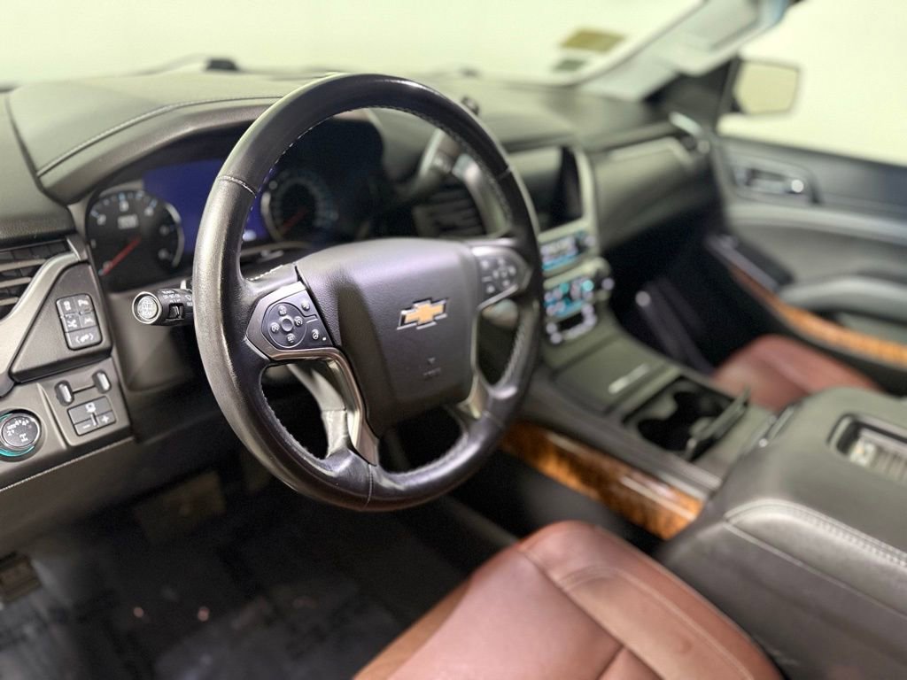 Used 2019 Chevrolet Tahoe Premier w/ Premier Plus Edition AWD/4WD image 16