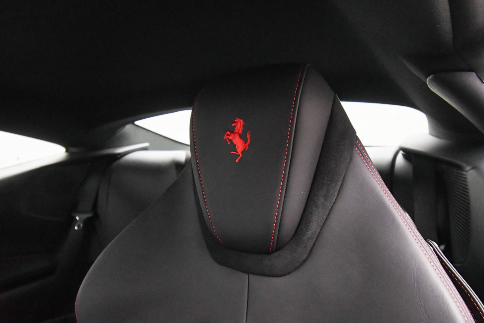 Used 2023 Ferrari Roma image 59