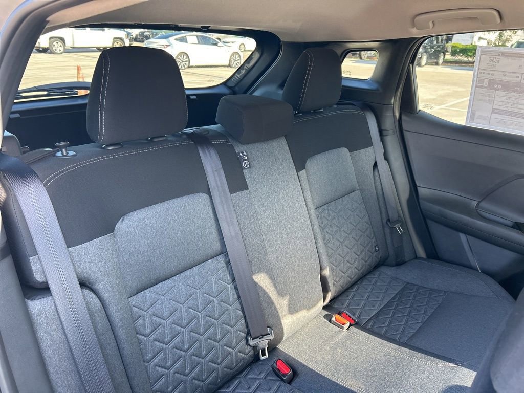 New 2026 Nissan Kicks SV w/ Charging Package FWD image 45
