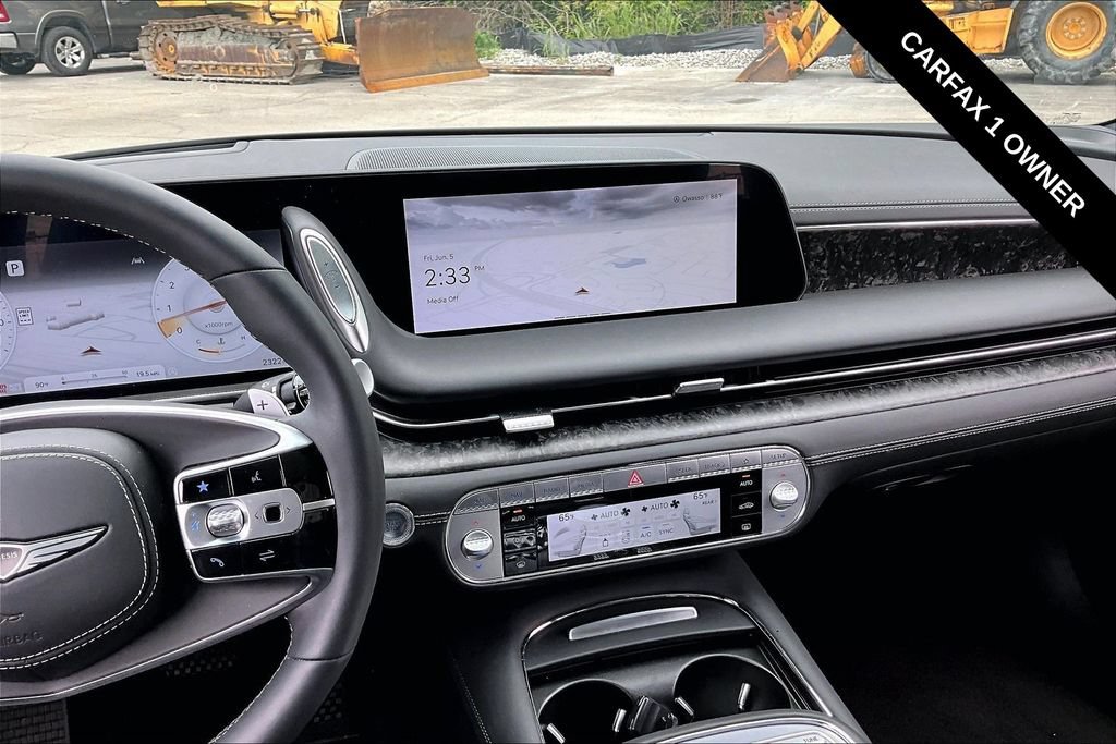 Used 2025 Genesis G90 3.5T AWD/4WD image 9